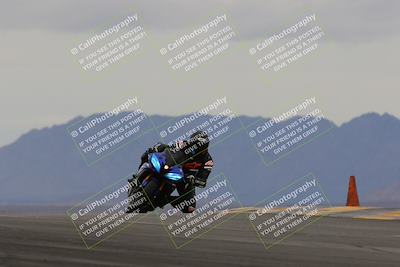 media/Jan-15-2023-SoCal Trackdays (Sun) [[c1237a034a]]/Turn 9 (2pm)/
